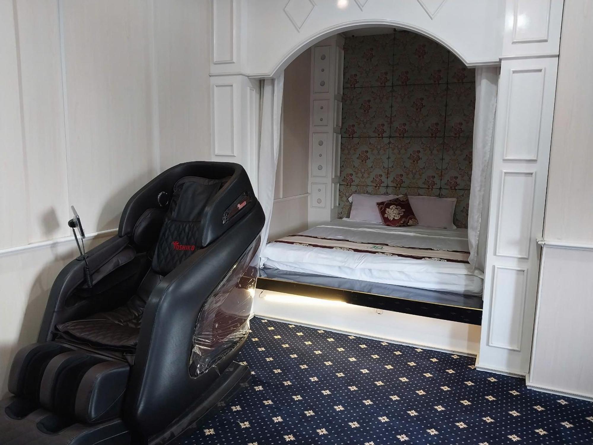 Nhat Quy Hotel Tây Ninh Zewnętrze zdjęcie