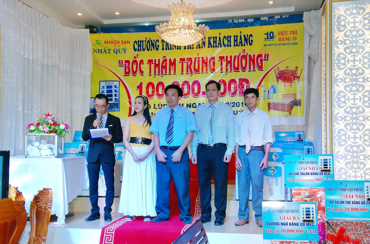 Nhat Quy Hotel Tây Ninh Zewnętrze zdjęcie